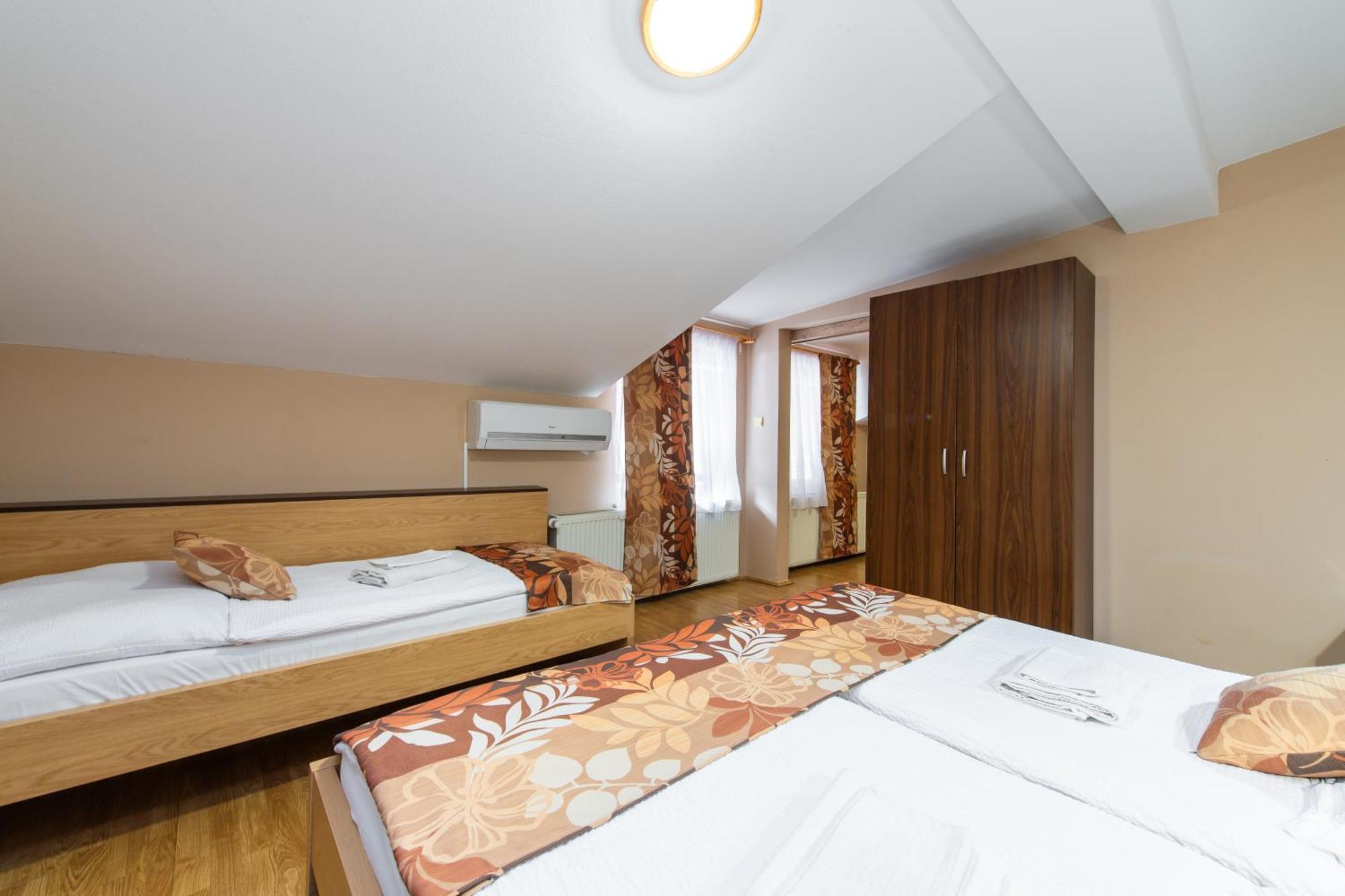 Penzion Siesta Verebély Kültér fotó